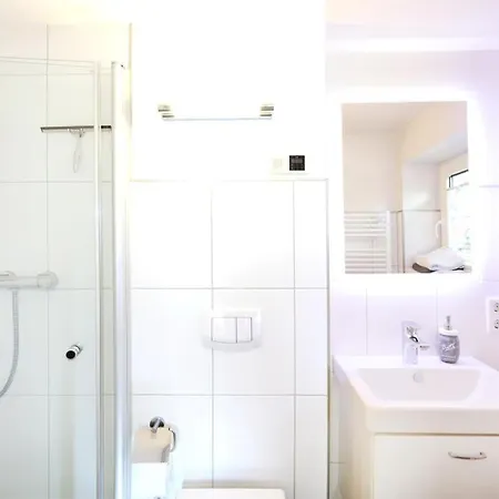 & Thiess Apartment *